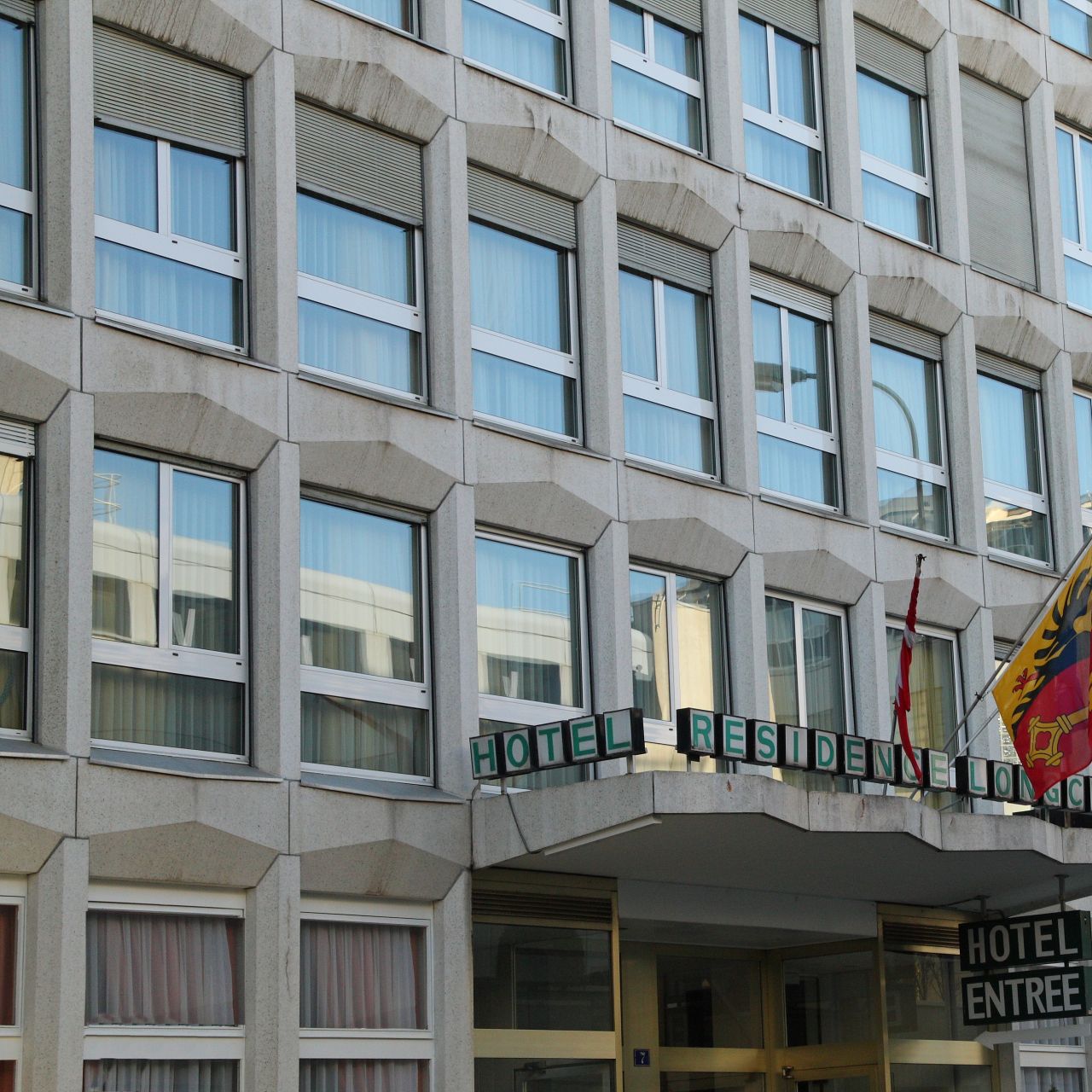 Hotel drake deals longchamp